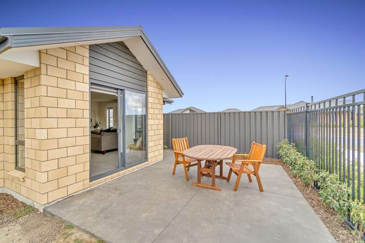 37 Coach Way Rolleston_6