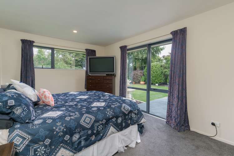 4 Monet Vale Rolleston_14