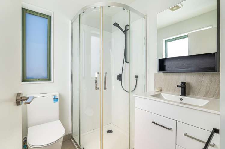 9 Nautilus Drive Gulf Harbour_12