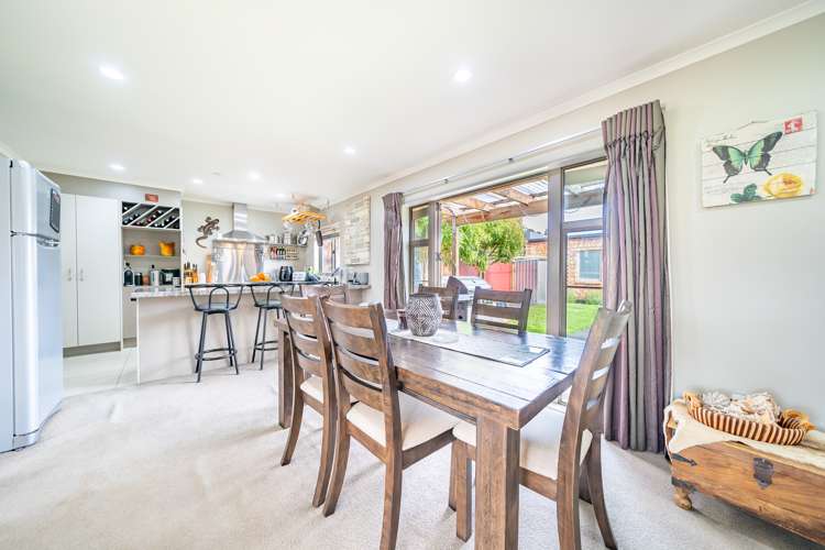 44 Evergreen Crescent Trentham_10