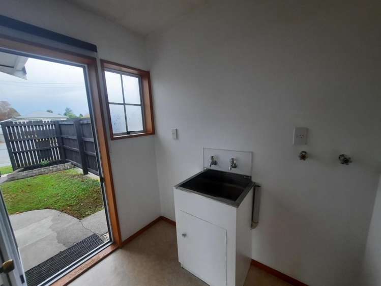 2/12 Lagan Street Belfast_16