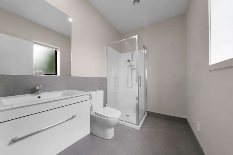 17 Liberation Road Papakura_7