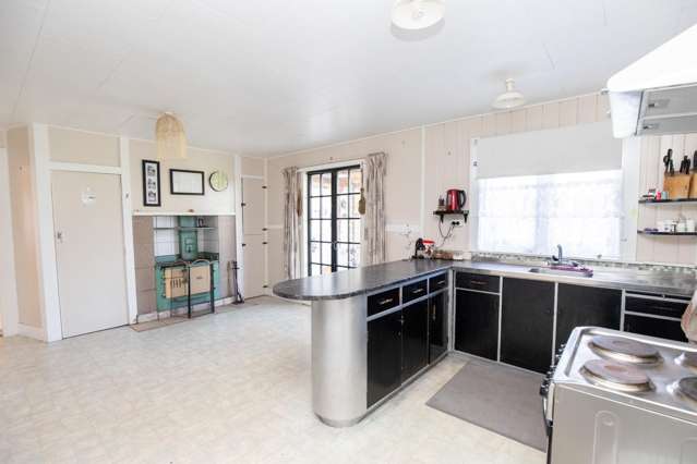 21 Makumaku Road Kerepehi_4