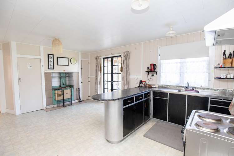 21 Makumaku Road_4