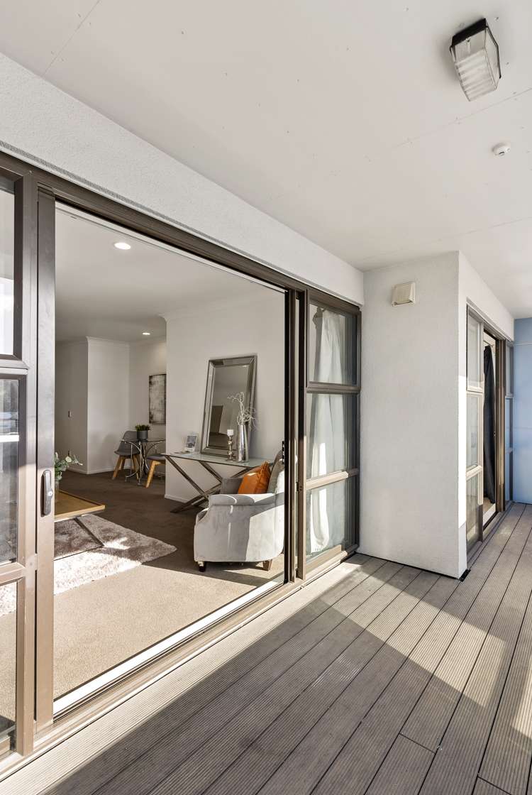 211/3 Morningside Drive Morningside_14