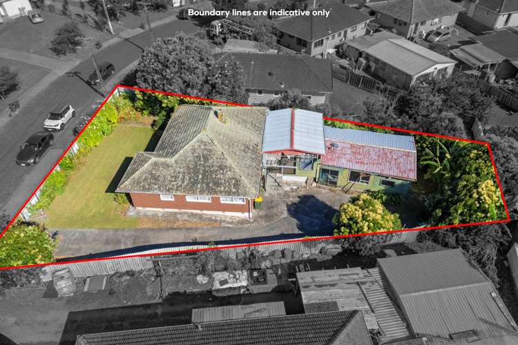 26 Crown Crescent Otara_21