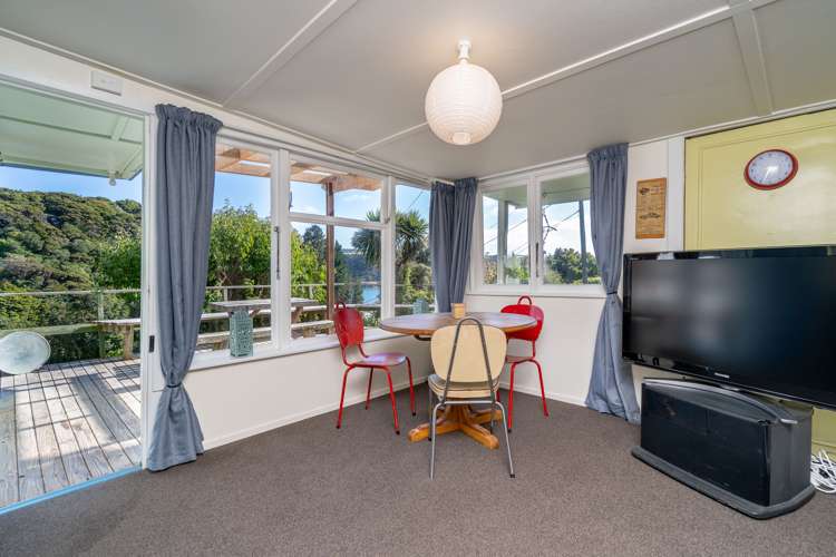 6 Ayton Street Taieri Mouth_10