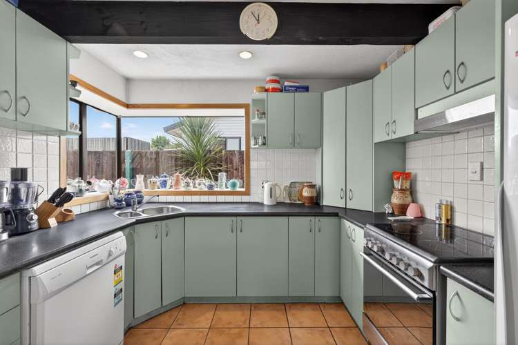 302 Lake Terrace Road Shirley_5