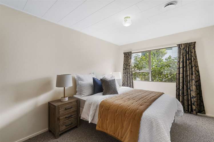 4/12 Humboldt Street Sydenham_7