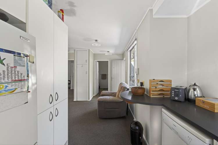 8B Waterloo Place Westown_7