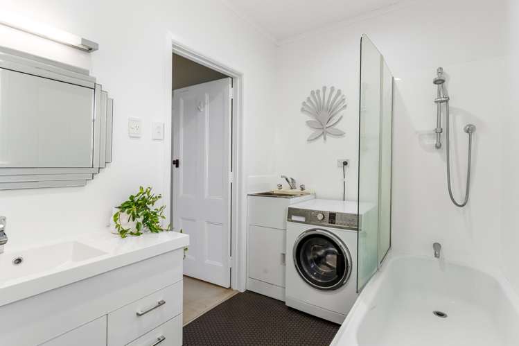 53D Woodward Road Mount Albert_23