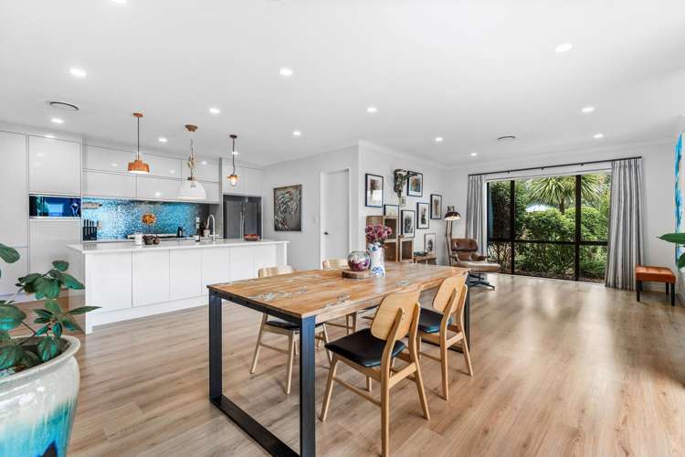 45 Pohutukawa Parade Riverhead_10