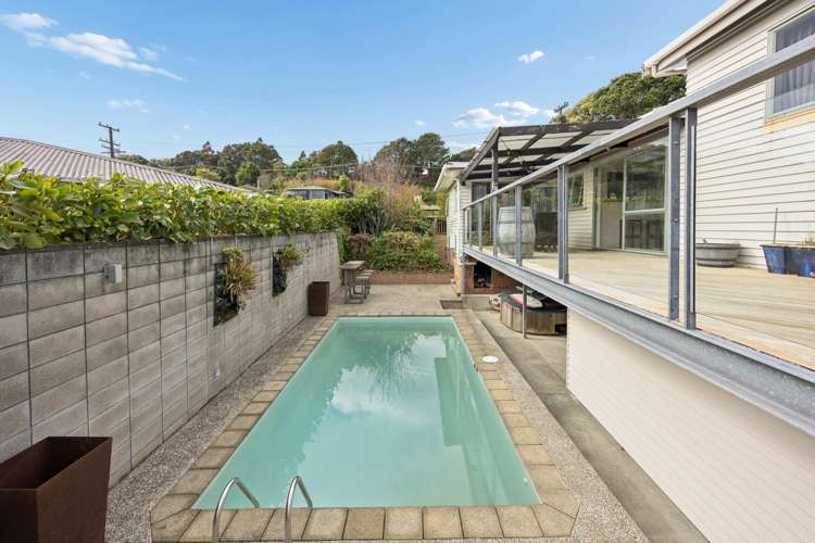 3 Grendon Road Titirangi_12