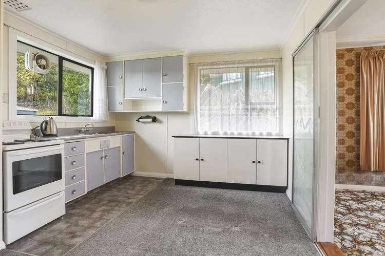 5 Stephen Street Halfway Bush_6