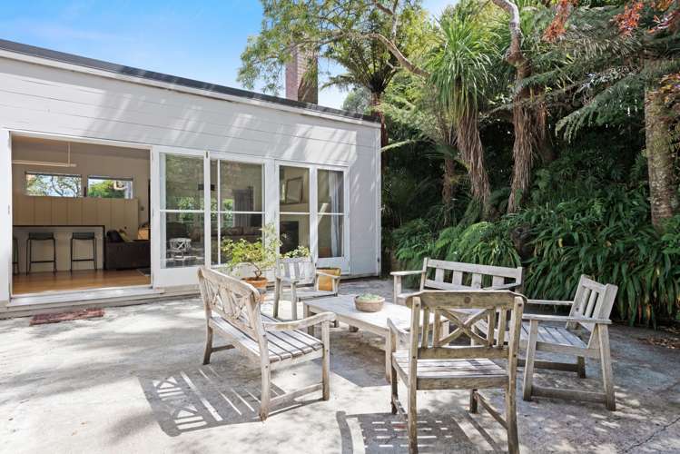 22 Vera Street Karori_15