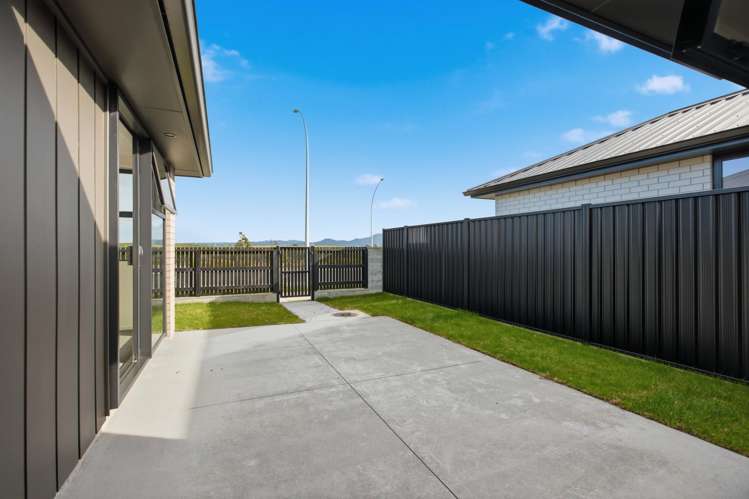 64 Empire Crescent Papamoa_13