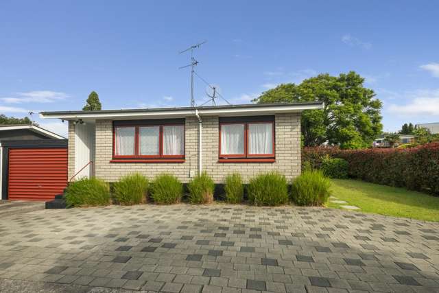 7 Lorna Place Brookfield_2