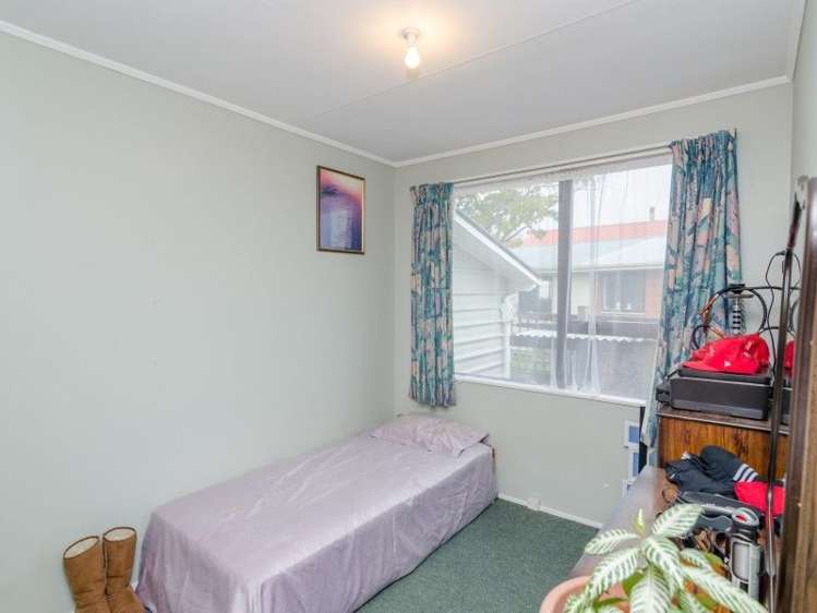 11 Lincoln Road Carterton_12