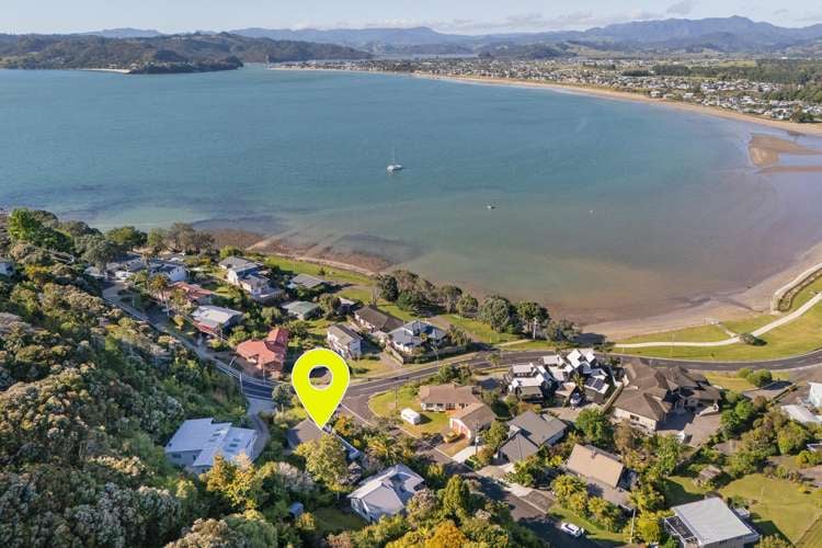 23 Haddon Crescent Whitianga_2