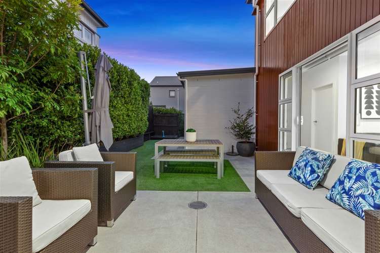 11 Frances Bryers Road Hobsonville_8