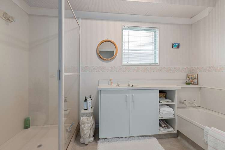 23b Normandy Avenue Melville_11