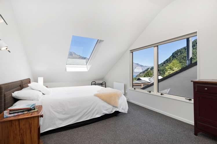 13a Dart Place Fernhill/Sunshine Bay_15