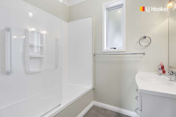 17 Salmond Street Halfway Bush_14