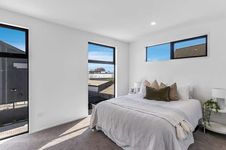 1-4/15 Feilding Street Addington_7