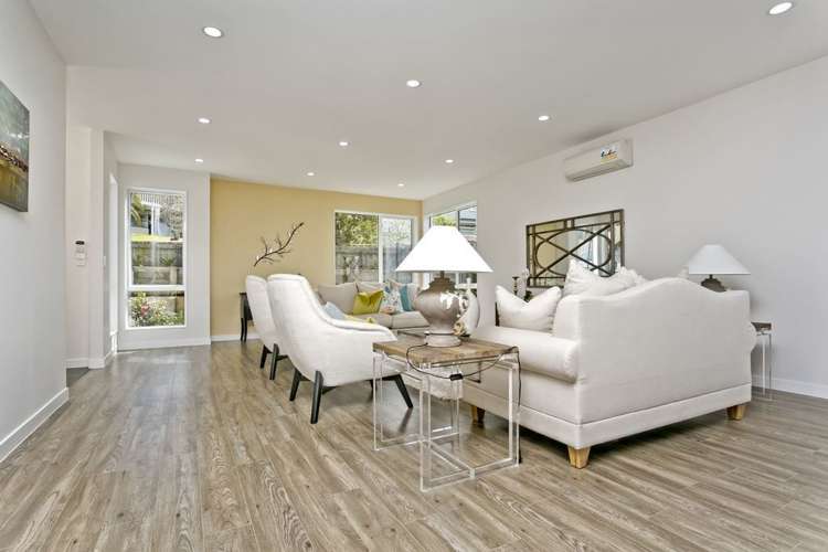 17 Orewa Heights Crescent Orewa_5