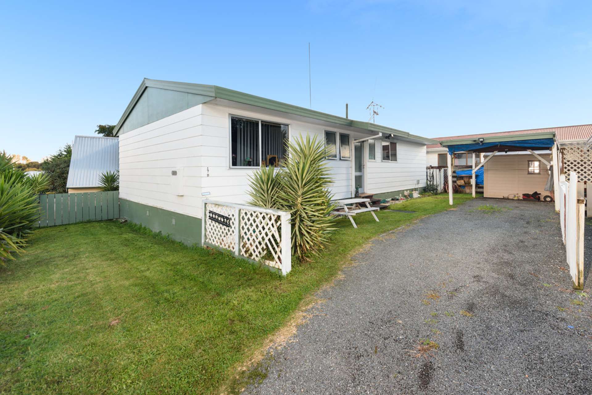 17b Olivine Street Poike_0