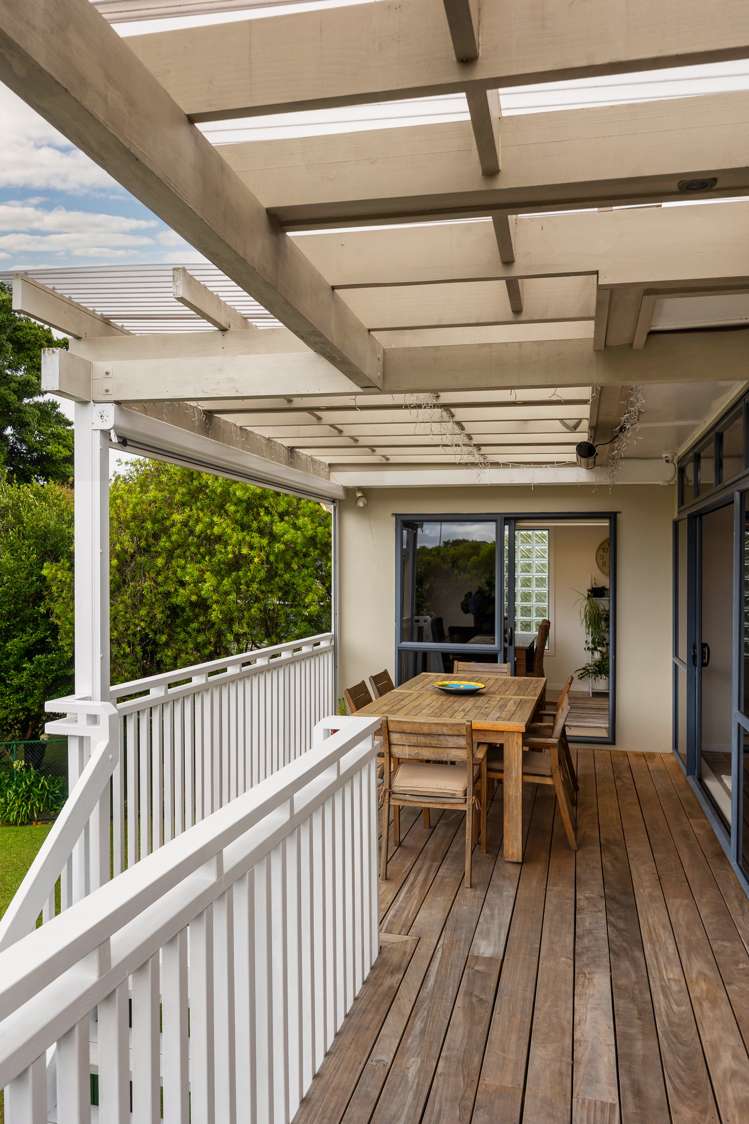 18 Alexis Avenue Mount Albert_32