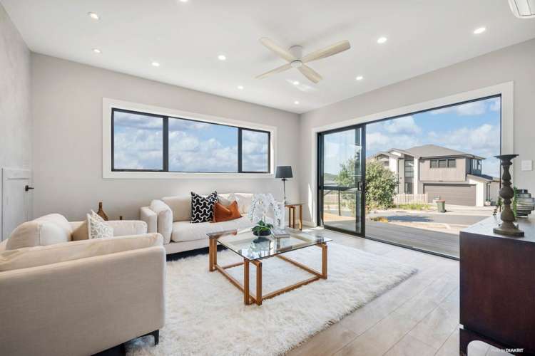 21 Pacific Heights Road Orewa_6