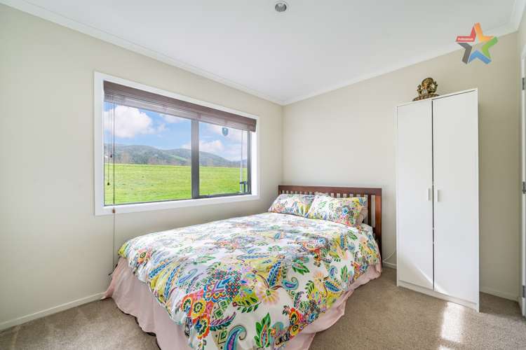 1395 High Street Taita_17