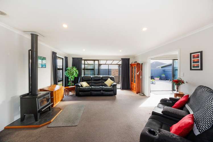 12 Lorenzo Place Kelvin Grove_9