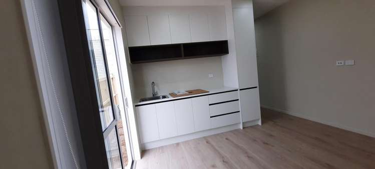 2 Whakahoki Road Flat Bush_1