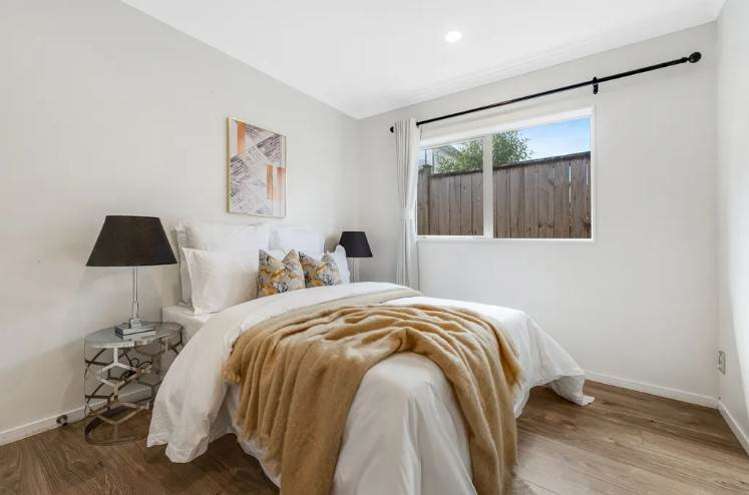 15 Kouras Place Flat Bush_10