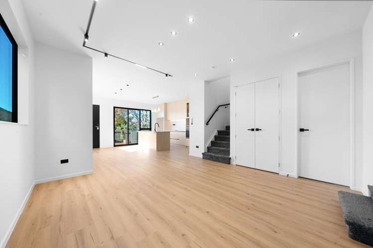 1/6 Broadview Place_3