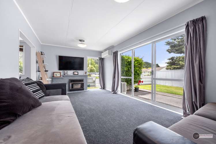 14 California Drive Totara Park_2
