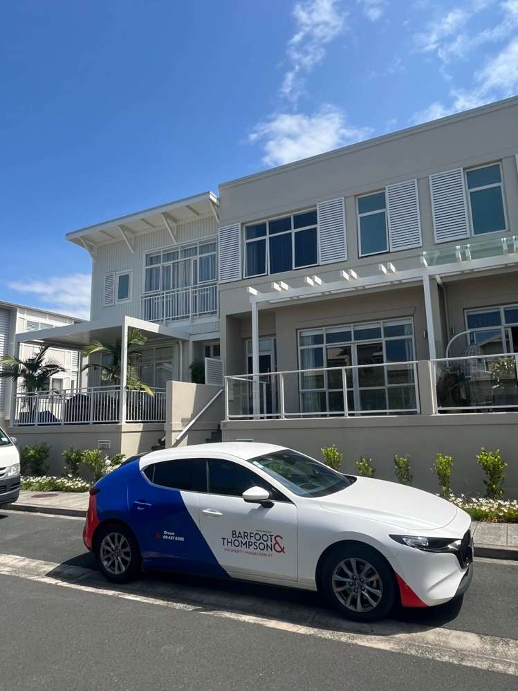 27 Kensington Drive Orewa_16