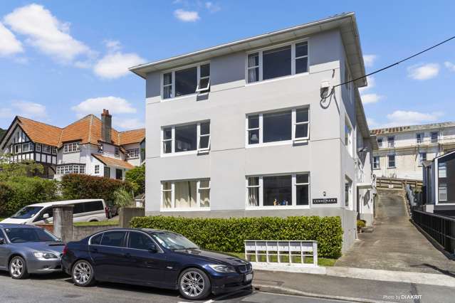 SPACIOUS APARTMENT IN PRIME LOCATION