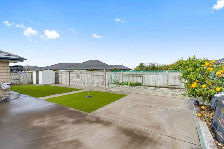 18 Kowi Lakes Drive One Tree Point_18