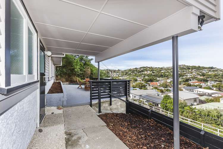 121 Tauhinu Road Miramar_15