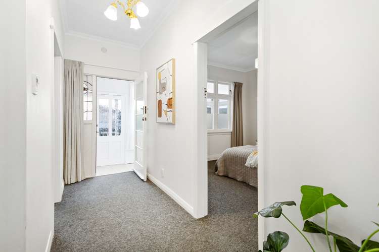 18 Cudby Street Woburn_12