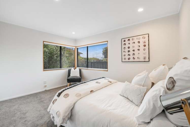 8b Duncansby Road Stanmore Bay_21