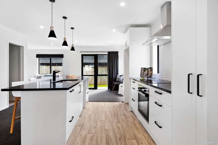 21 Russell Avenue Pukekohe_5