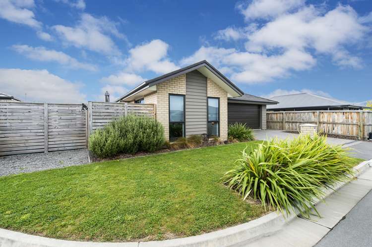 89 Sunline Avenue Lincoln_20