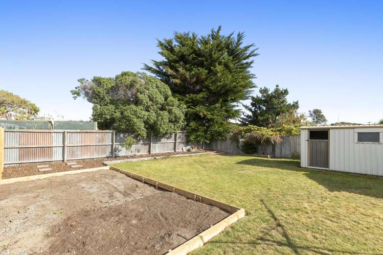 16 Pine Avenue South New Brighton_19