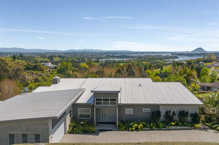 34 Holcombrooke Lane Welcome Bay_12