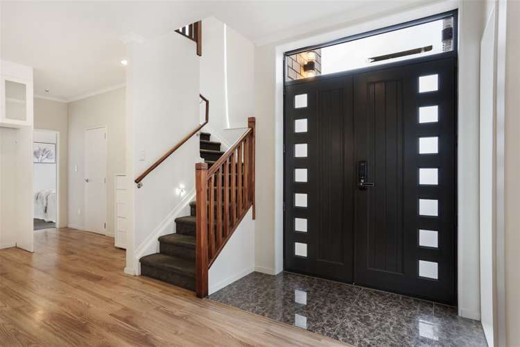 11 Evelina Lane Flat Bush_9