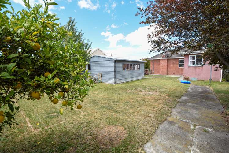 49 Masters Crescent Masterton_13